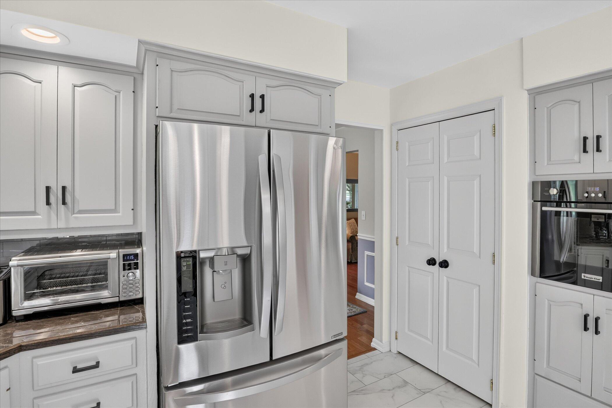 22279 Loupee Drive Cassopolis MI 49031