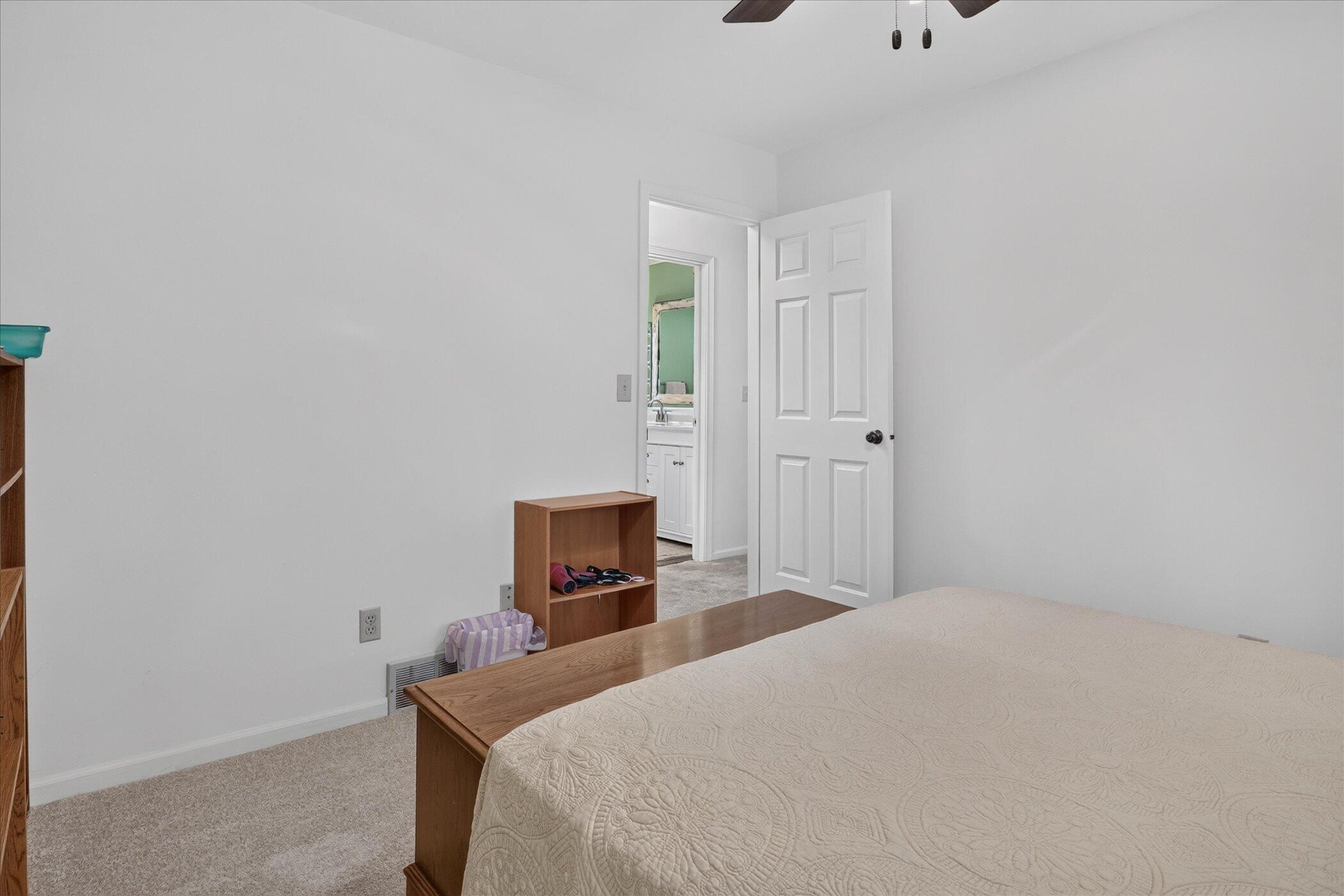 22279 Loupee Drive Cassopolis MI 49031
