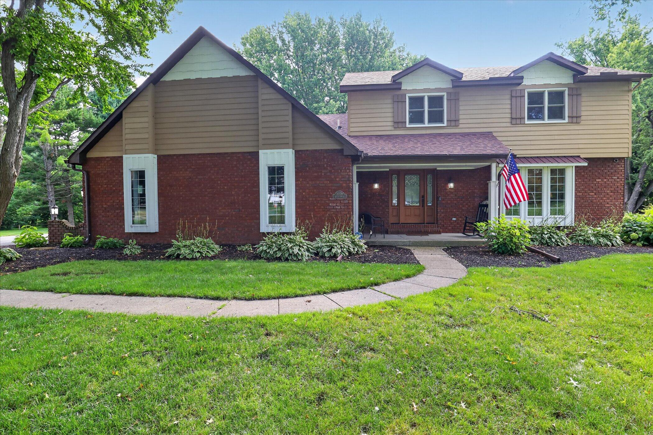 22279 Loupee Drive Cassopolis MI 49031
