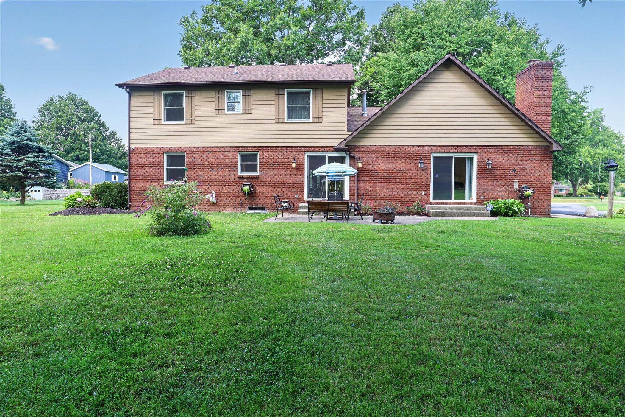 22279 Loupee Drive Cassopolis MI 49031