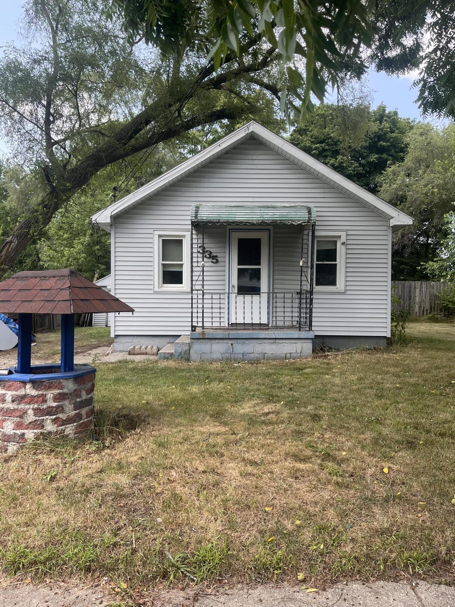335 Abbie Street SE Grand Rapids MI 49548