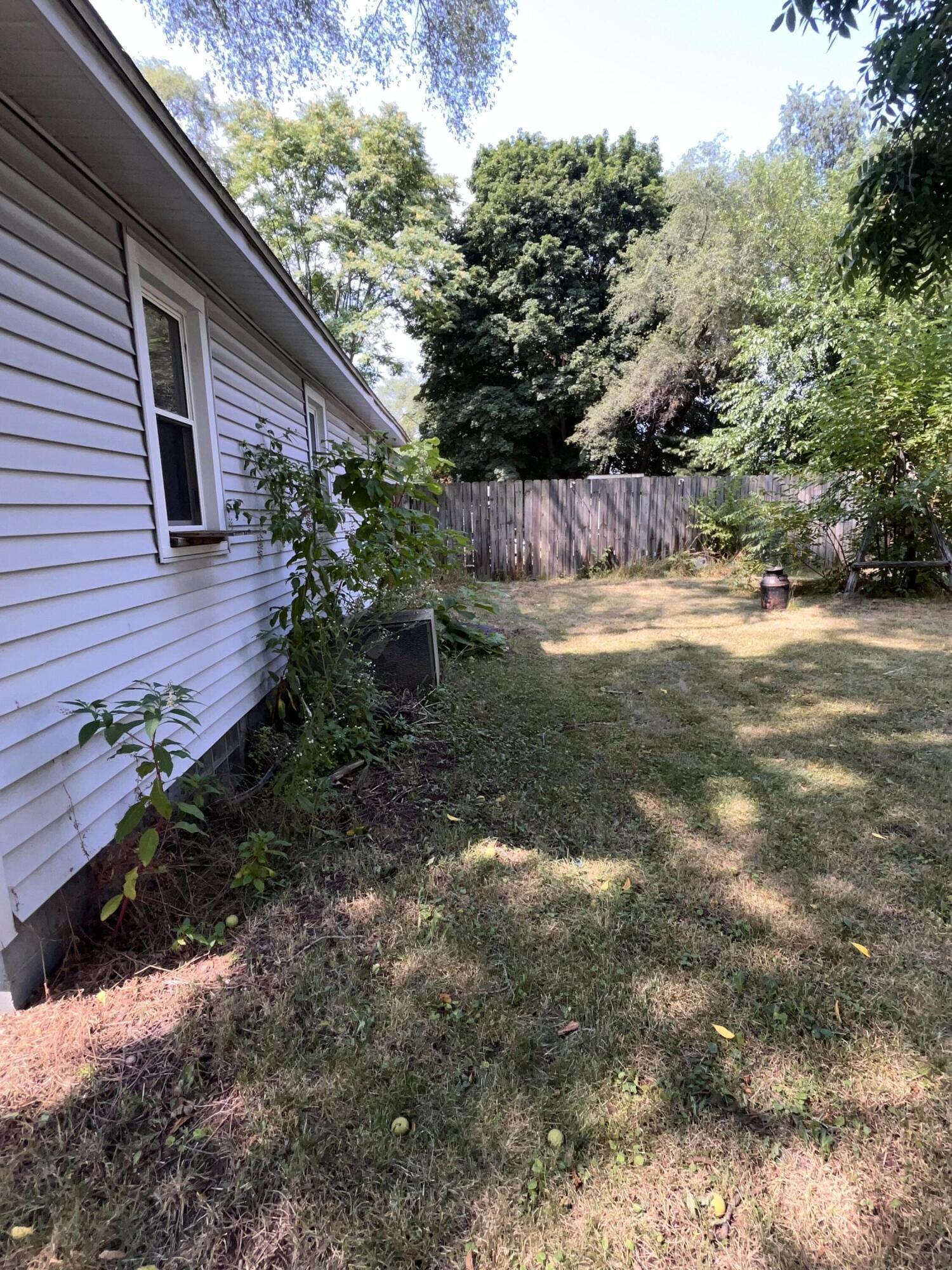 335 Abbie Street SE Grand Rapids MI 49548