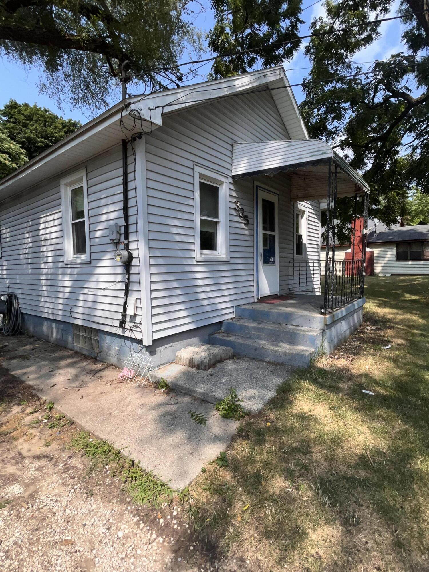 335 Abbie Street SE Grand Rapids MI 49548