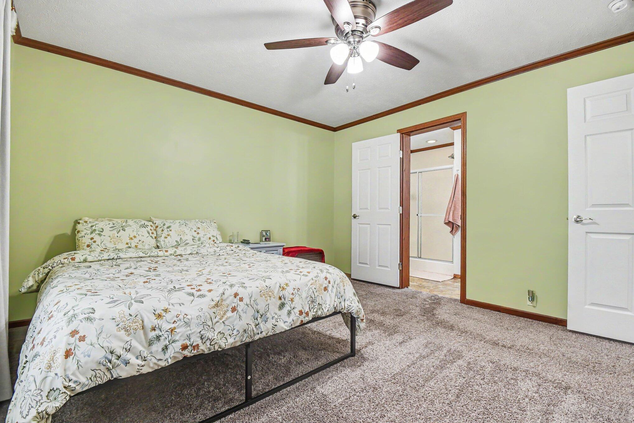 471 N Kippen Drive SE Grand Rapids MI 49548