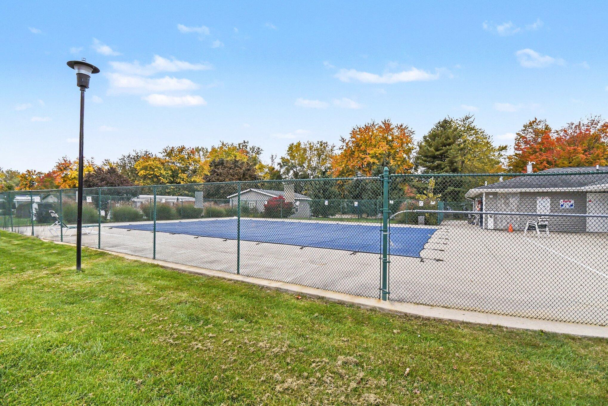 471 N Kippen Drive SE Grand Rapids MI 49548