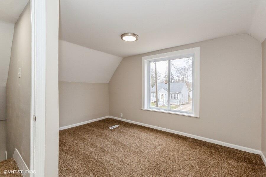 979 Lavette Avenue Benton Harbor MI 49022