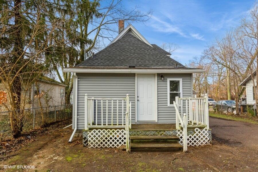 979 Lavette Avenue Benton Harbor MI 49022