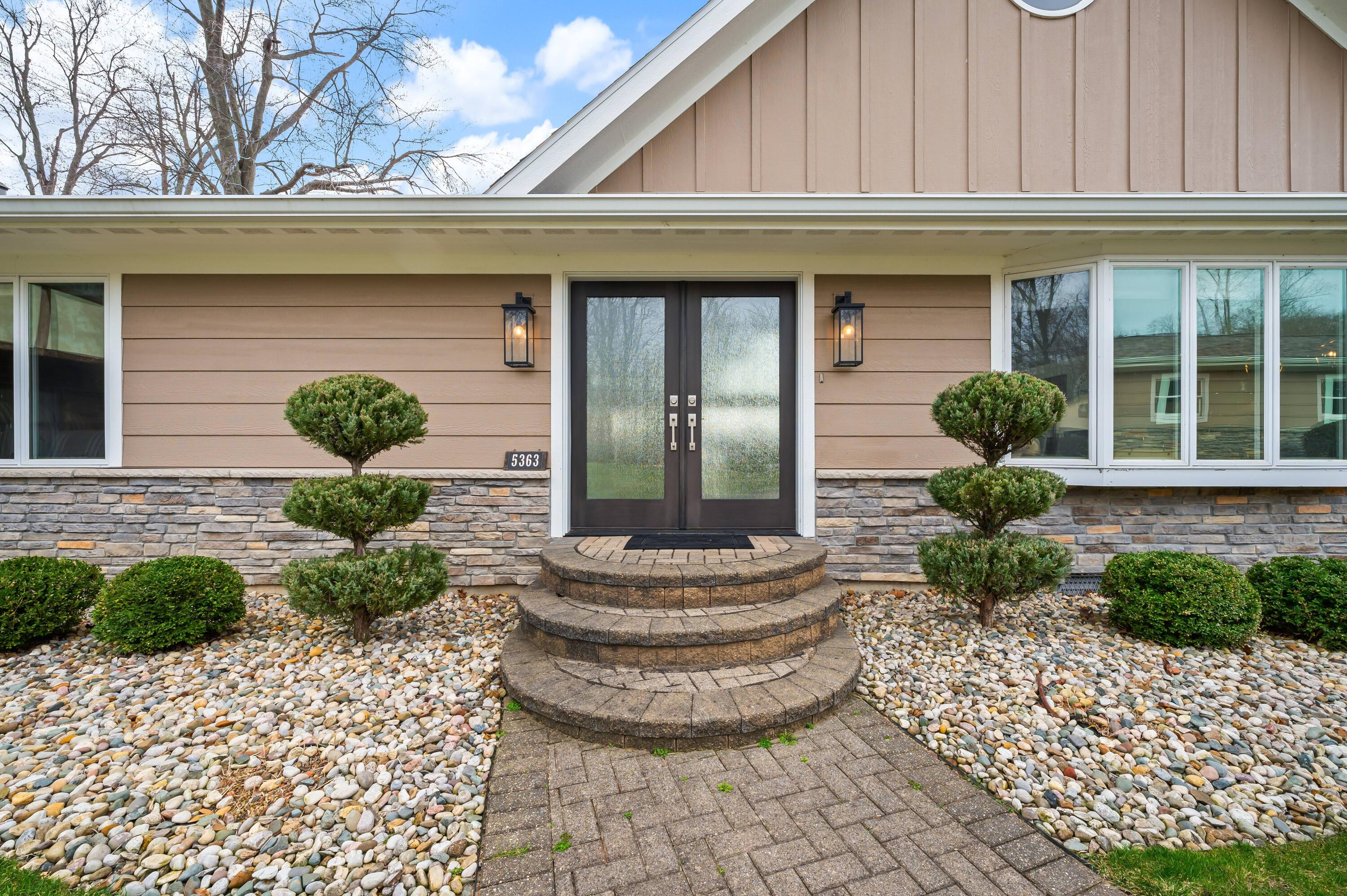 5363 Paw Paw Lake Road Coloma MI 49038
