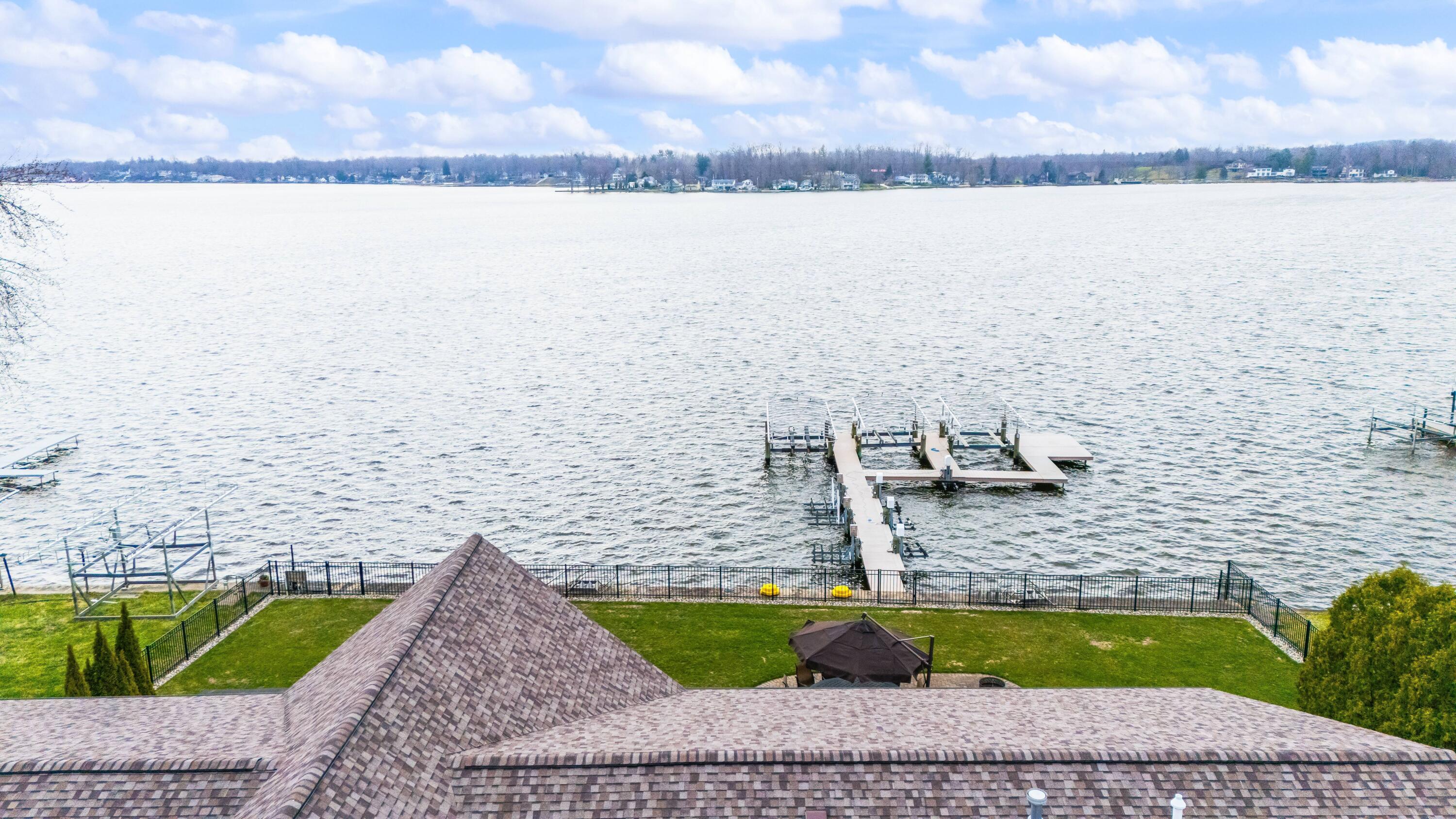 5363 Paw Paw Lake Road Coloma MI 49038