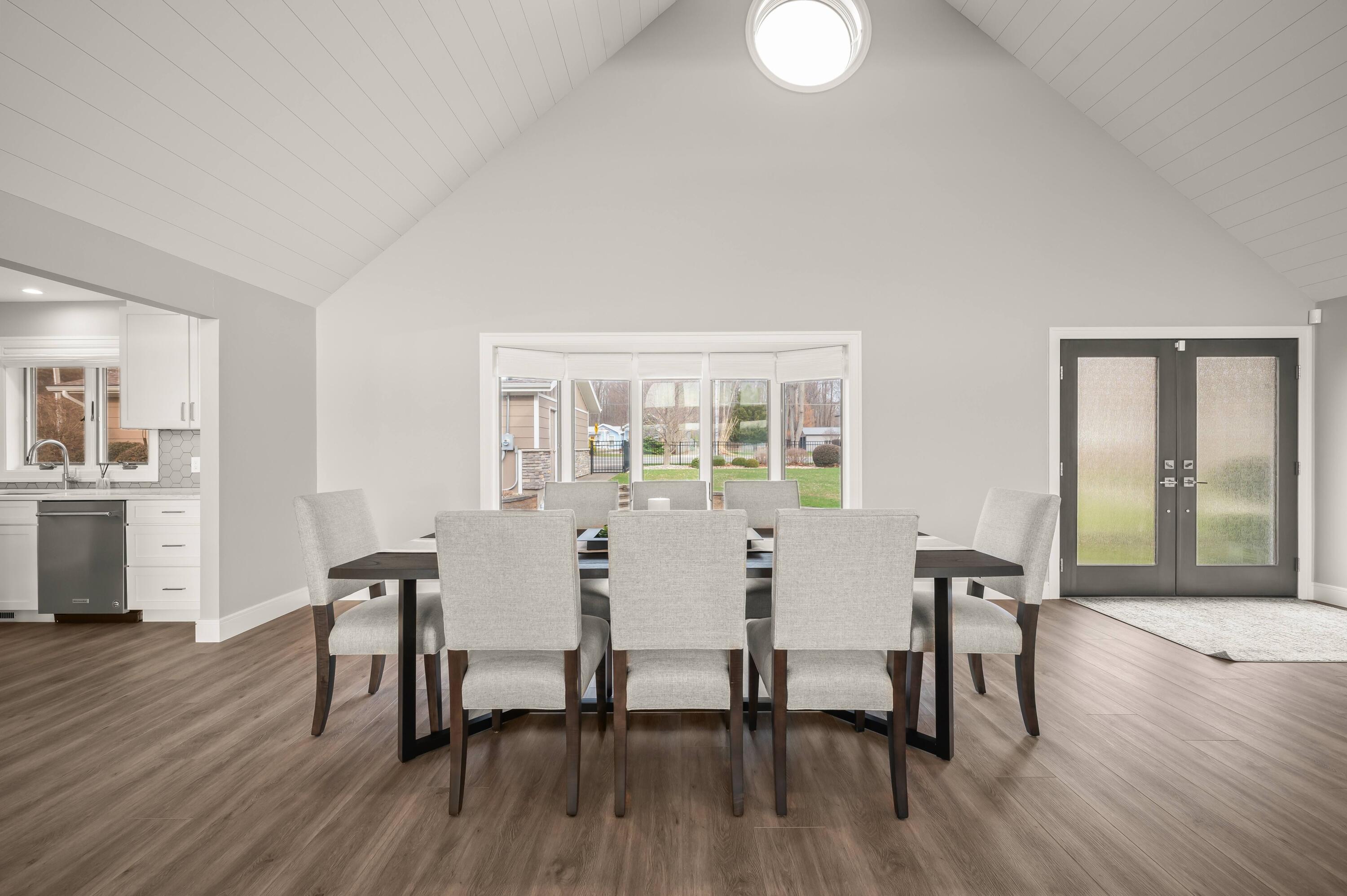 5363 Paw Paw Lake Road Coloma MI 49038