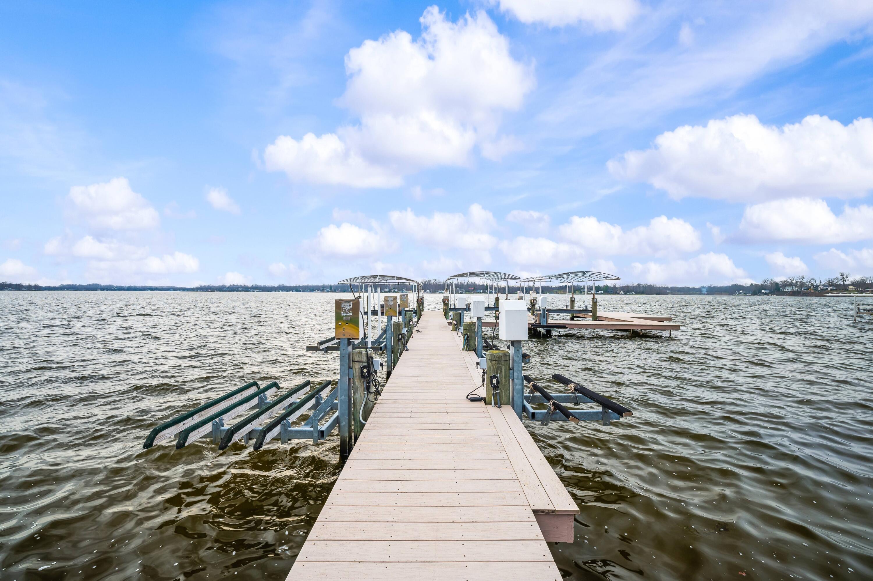 5363 Paw Paw Lake Road Coloma MI 49038