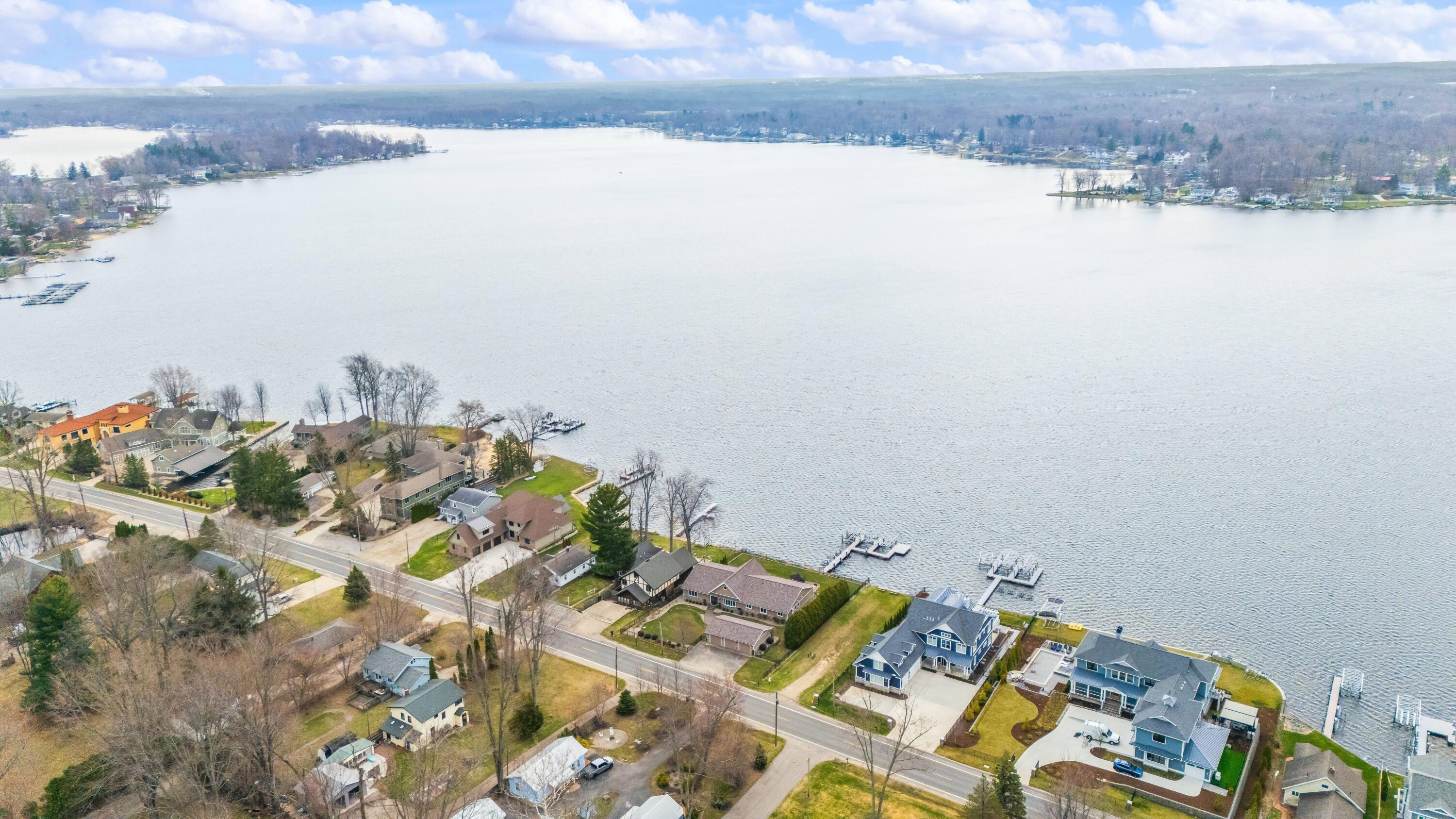 5363 Paw Paw Lake Road Coloma MI 49038
