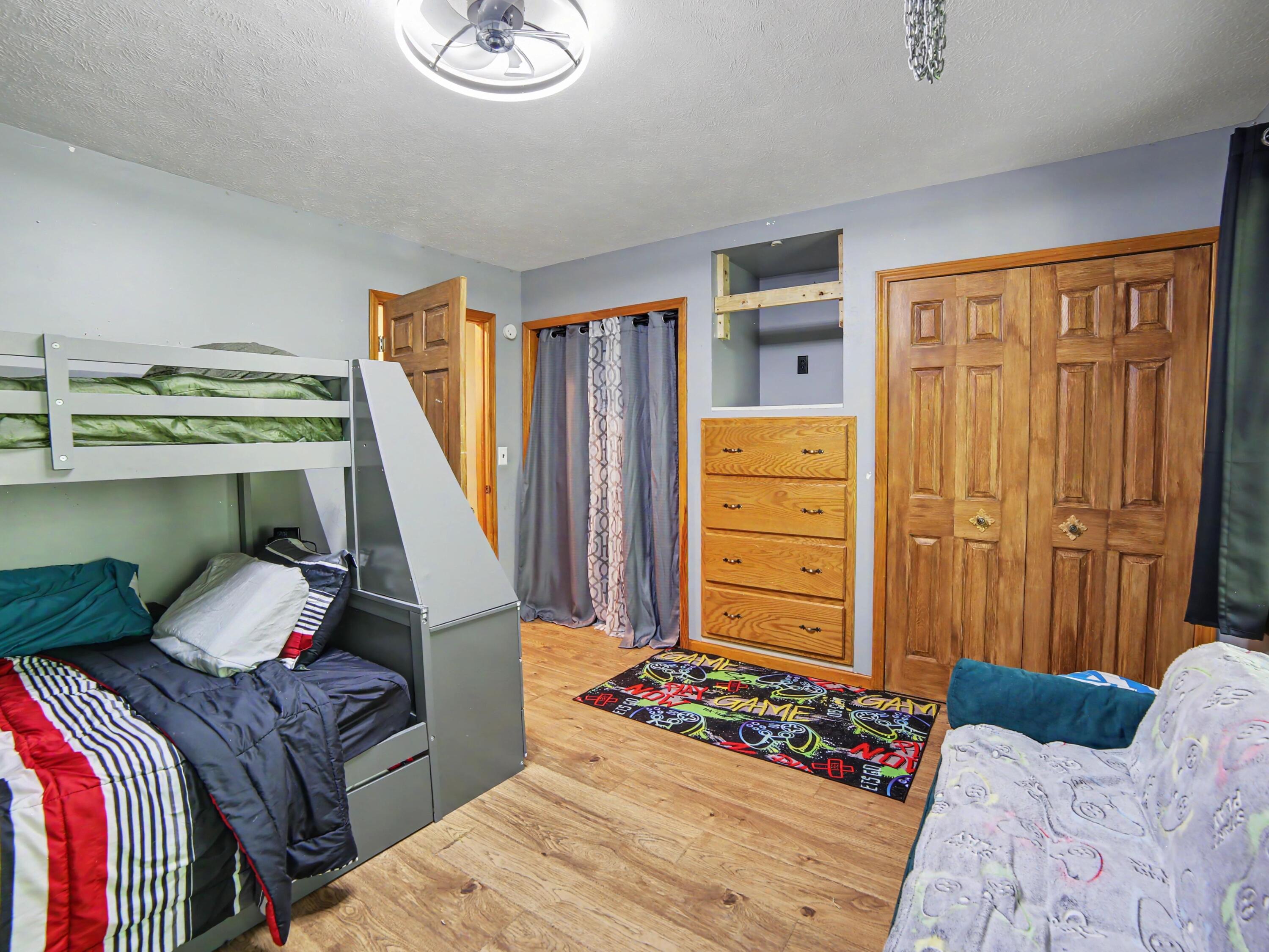 1824 S Pere Marquette Highway Ludington MI 49431