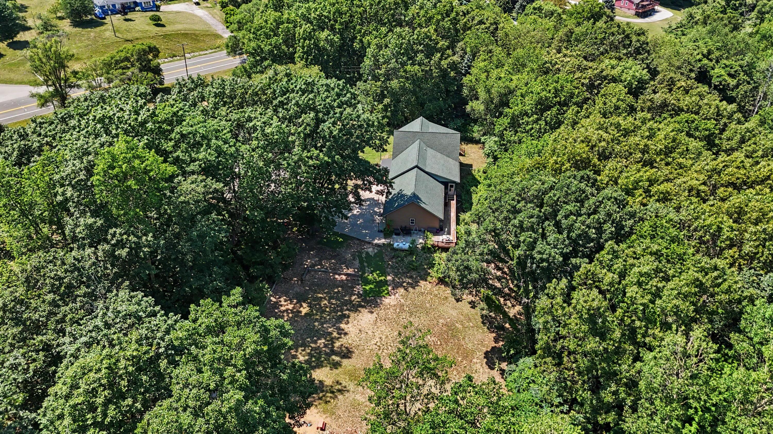 1824 S Pere Marquette Highway Ludington MI 49431
