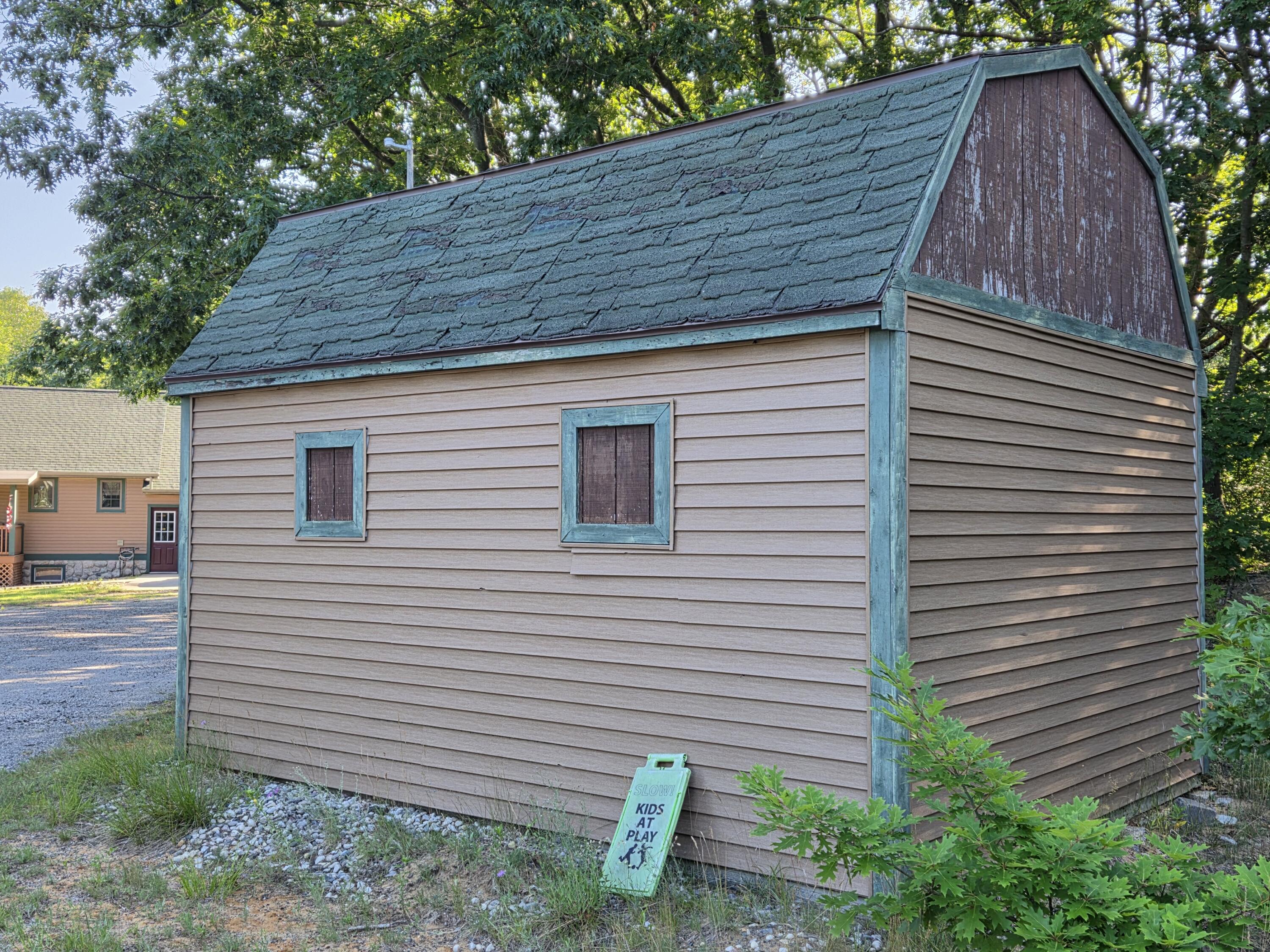 1824 S Pere Marquette Highway Ludington MI 49431