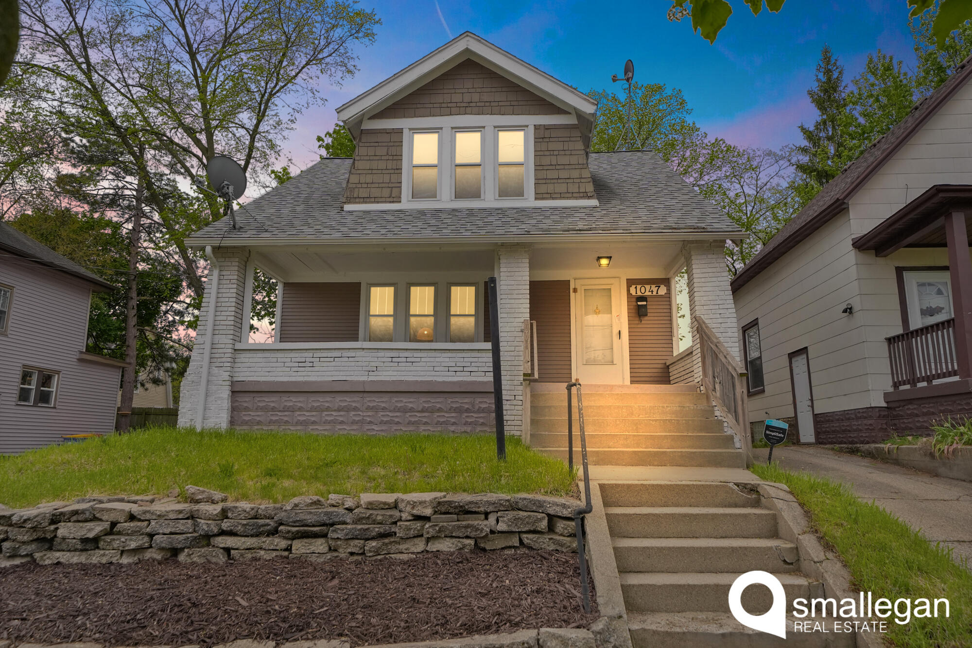 1047 Dallas Avenue SE Grand Rapids MI 49507