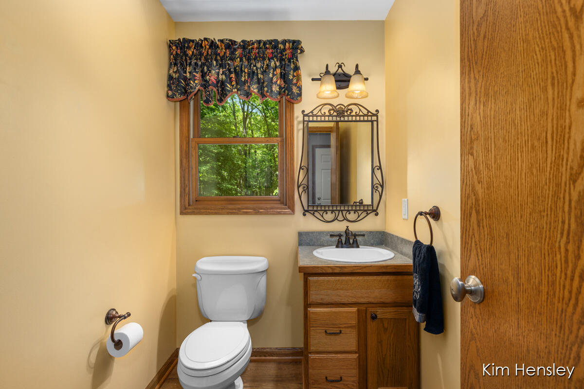 8160 Oakview Ridge Drive NE Rockford MI 49341