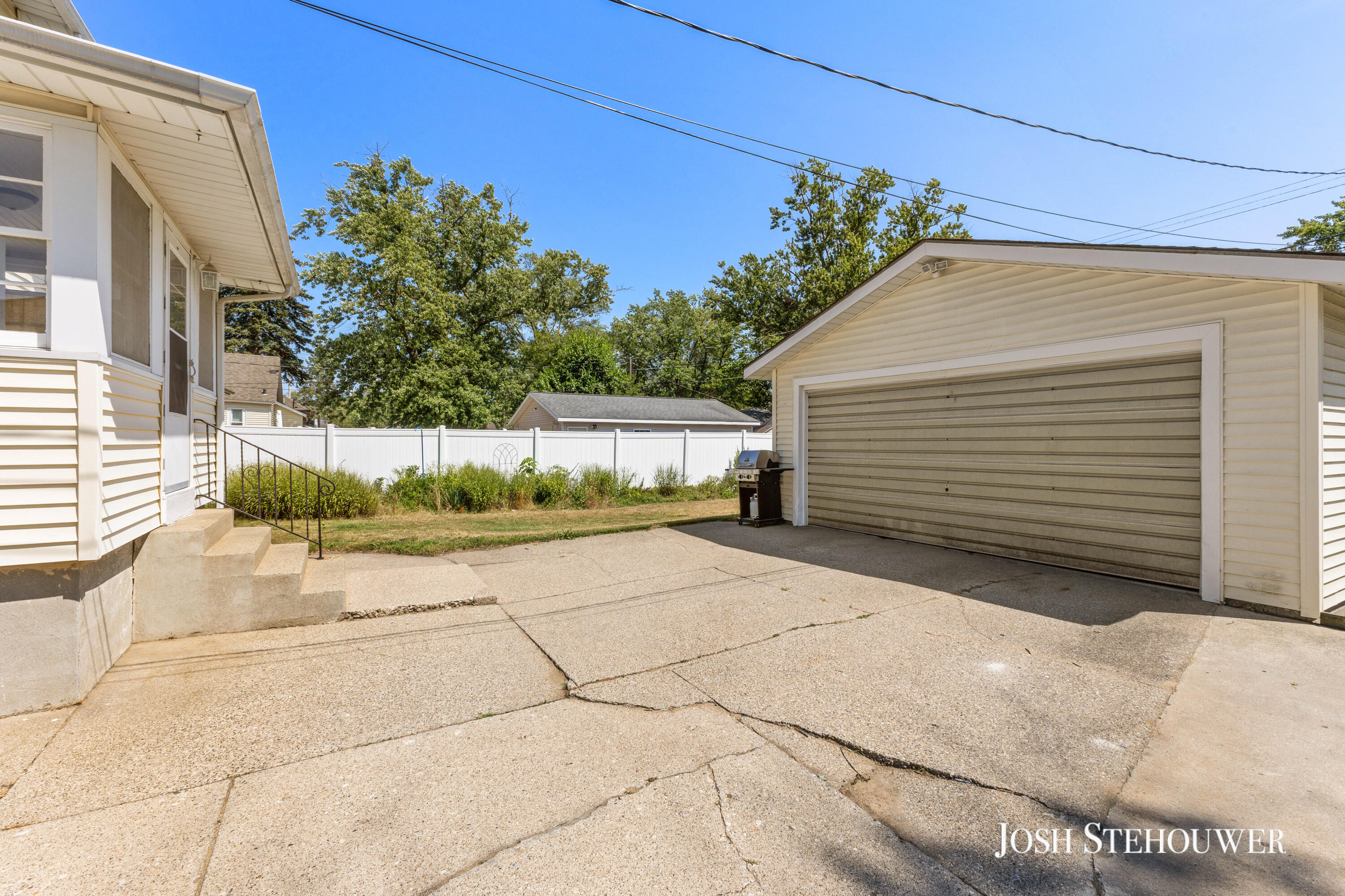 364 W 21st Street Holland MI 49423