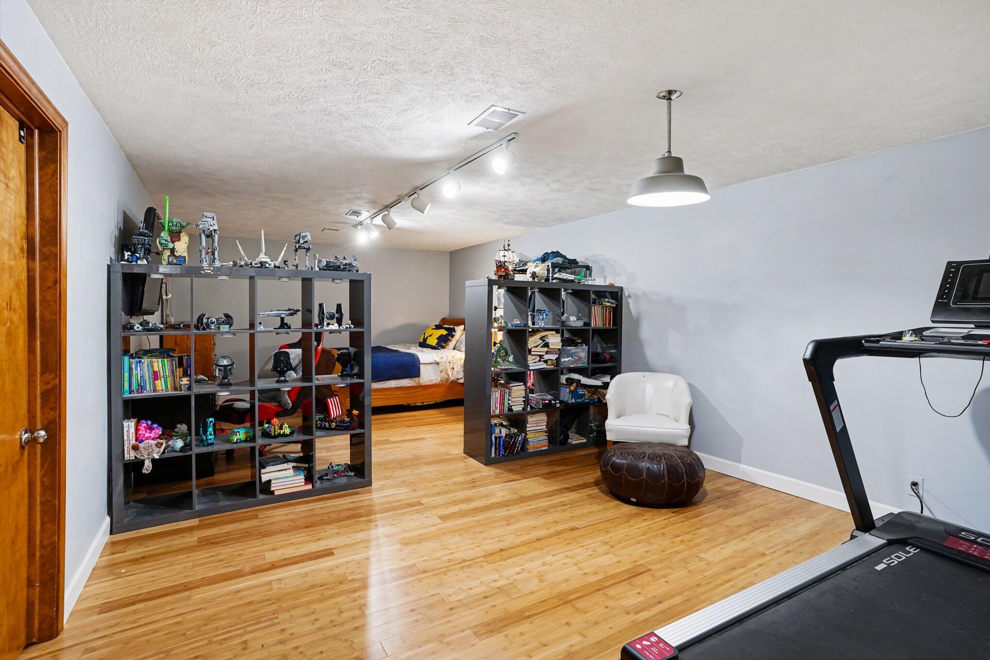 14314 Sunview Drive Holland MI 49424