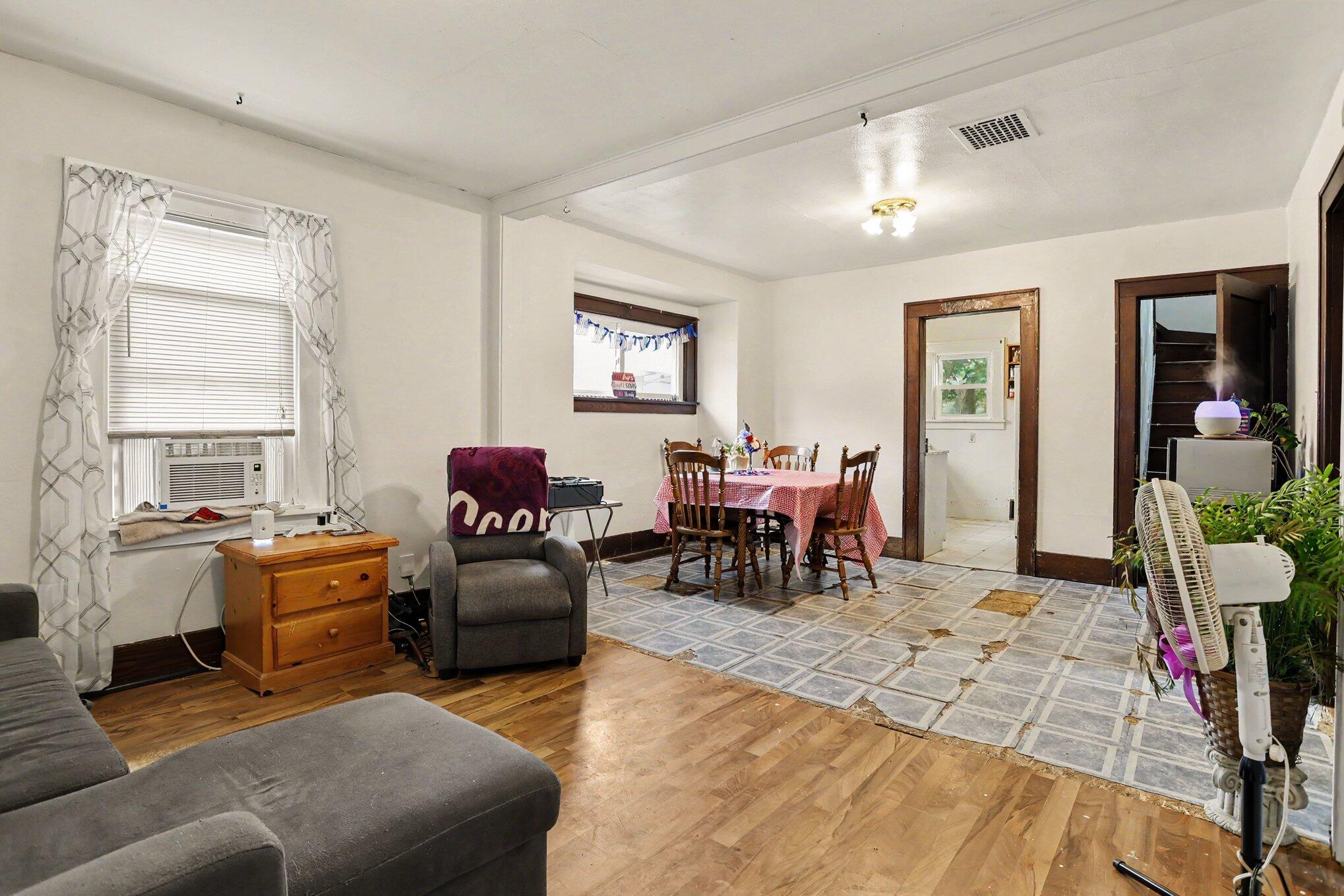 1349 Hickory Street Niles MI 49120