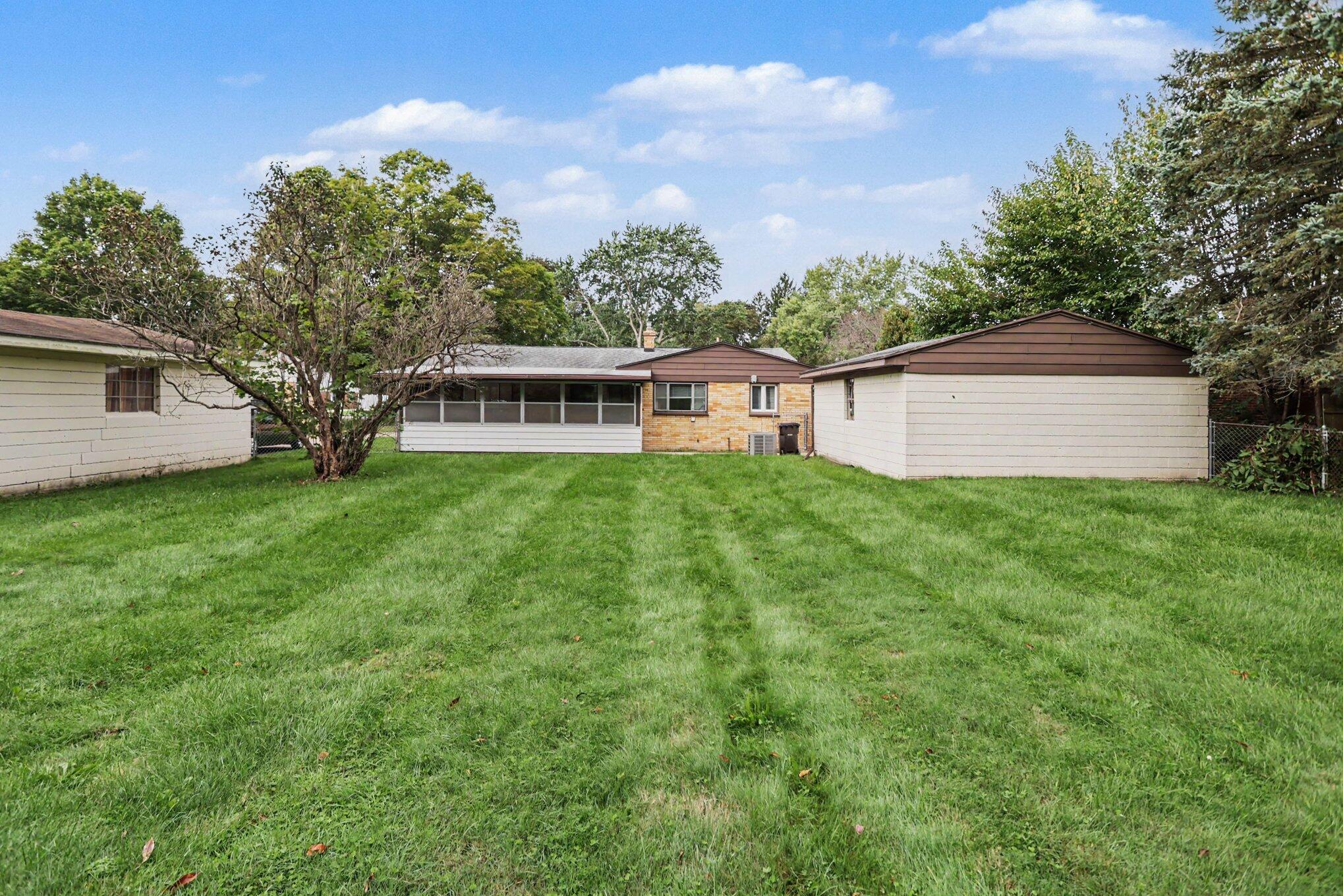 3302 Normandy Avenue Kalamazoo MI 49048