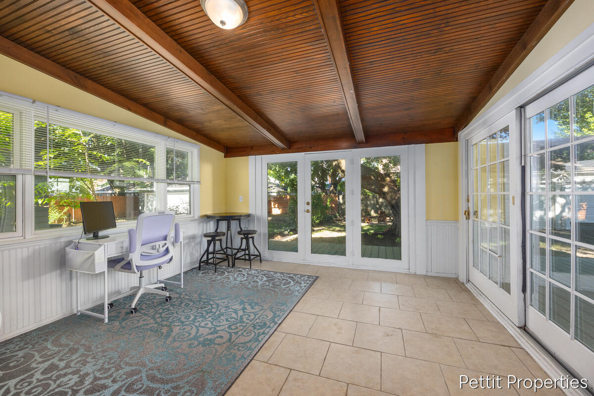 2347 Union Avenue SE Grand Rapids MI 49507