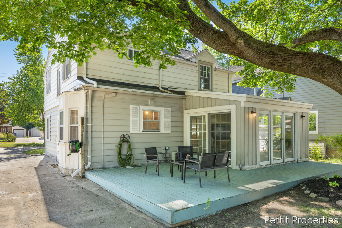 2347 Union Avenue SE Grand Rapids MI 49507