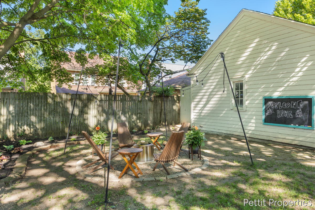 2347 Union Avenue SE Grand Rapids MI 49507