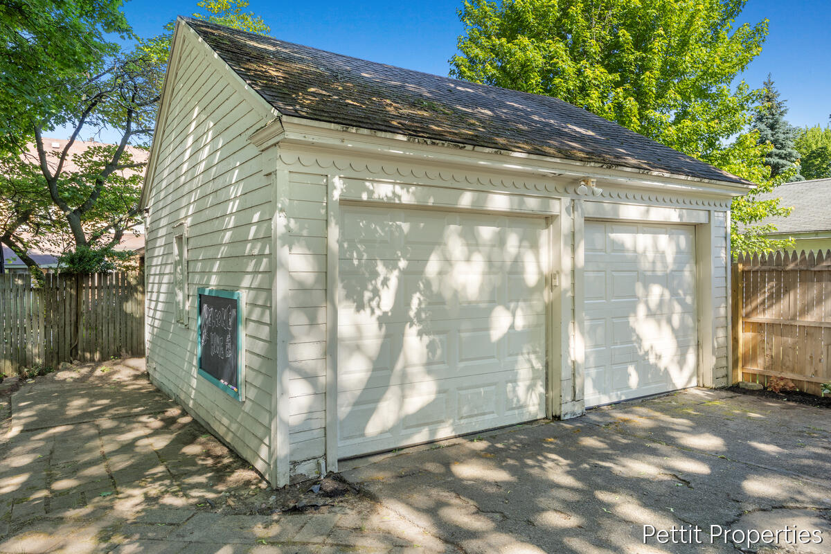 2347 Union Avenue SE Grand Rapids MI 49507
