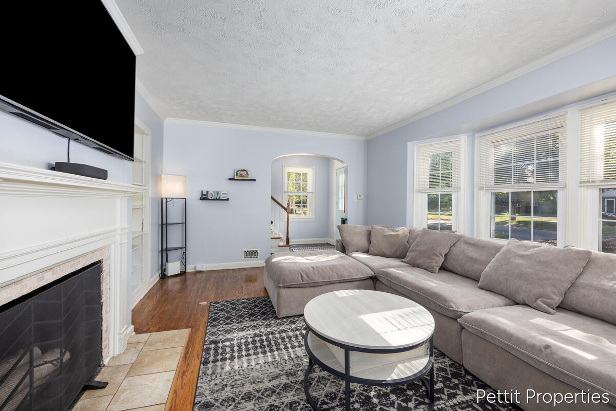 2347 Union Avenue SE Grand Rapids MI 49507