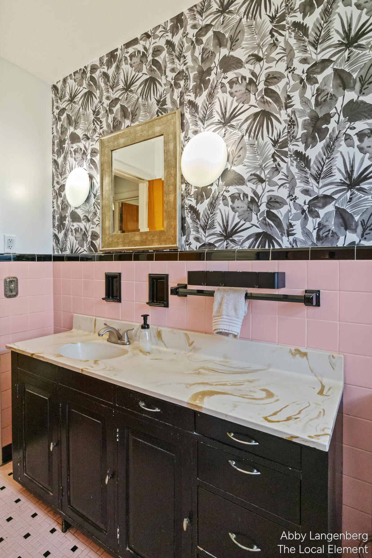 450 Newberg Avenue NW Grand Rapids MI 49504