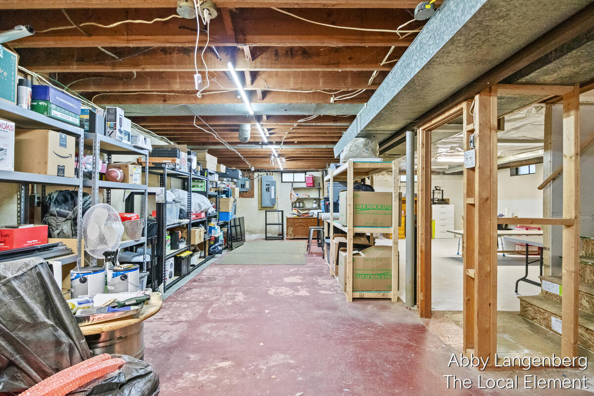 450 Newberg Avenue NW Grand Rapids MI 49504