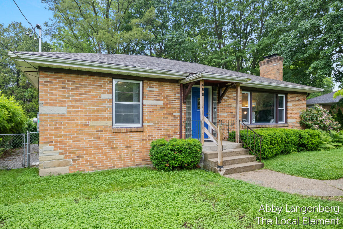 450 Newberg Avenue NW Grand Rapids MI 49504