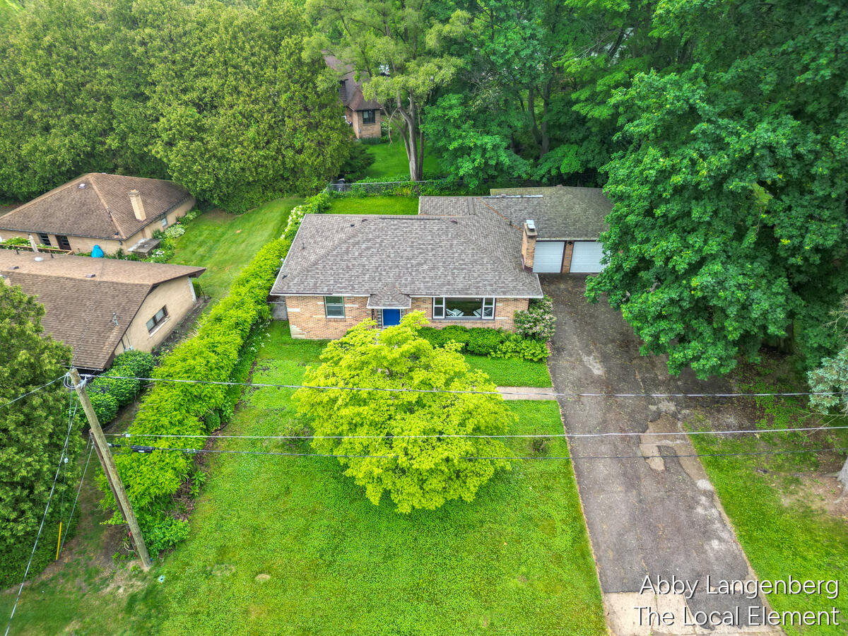 450 Newberg Avenue NW Grand Rapids MI 49504