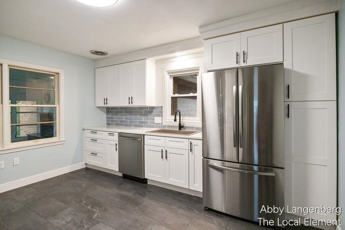 450 Newberg Avenue NW Grand Rapids MI 49504