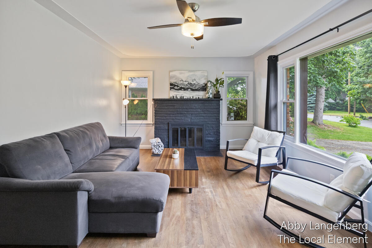 450 Newberg Avenue NW Grand Rapids MI 49504