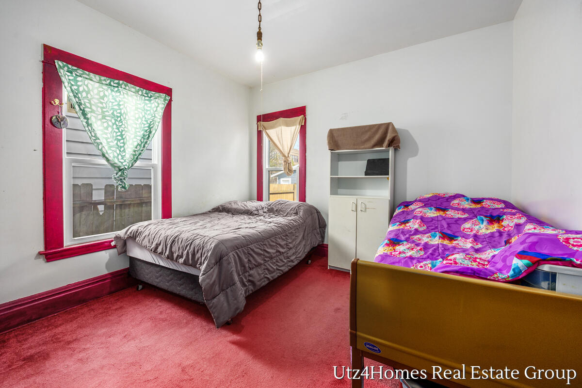 139 Sutton Street SW Grand Rapids MI 49507