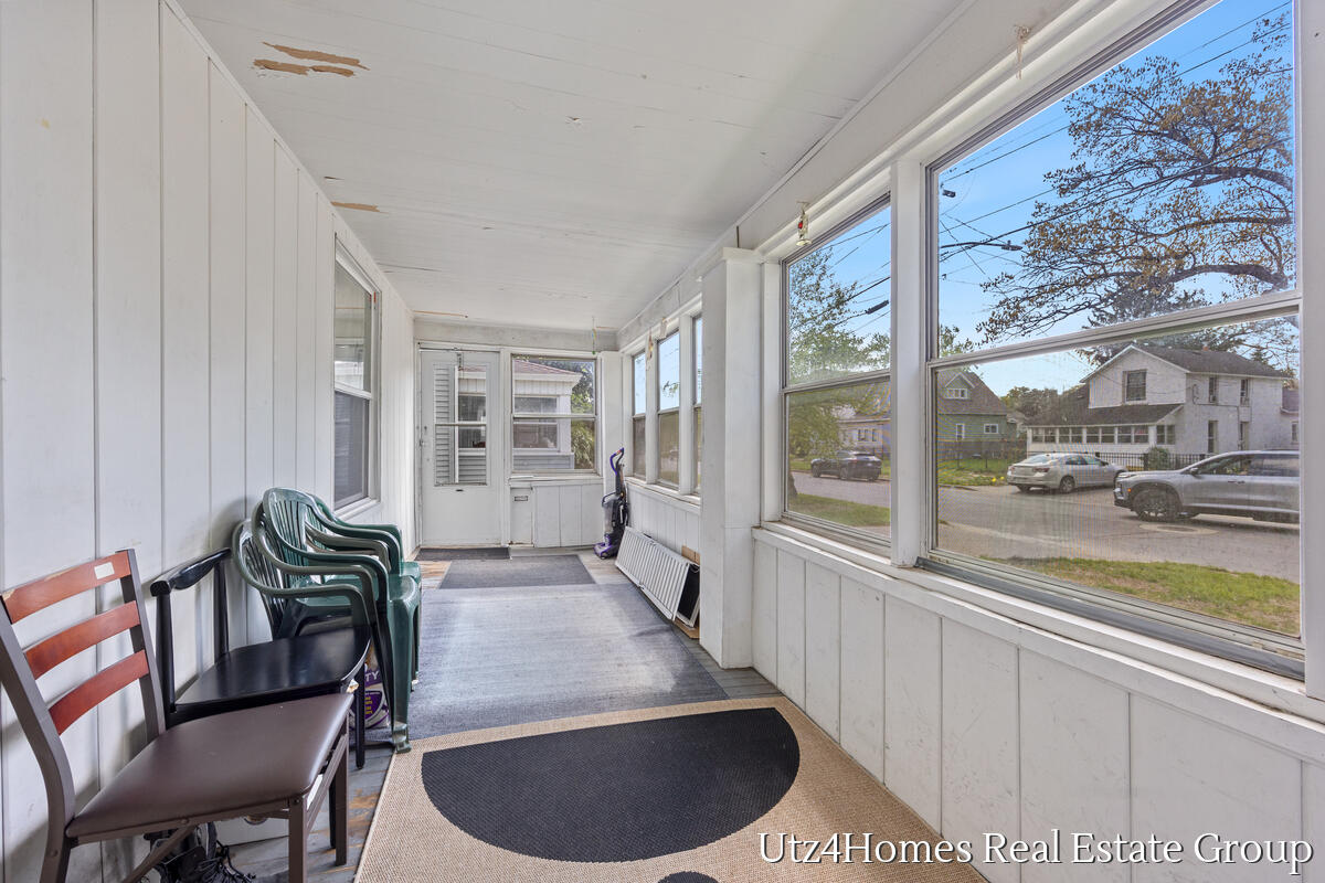 139 Sutton Street SW Grand Rapids MI 49507