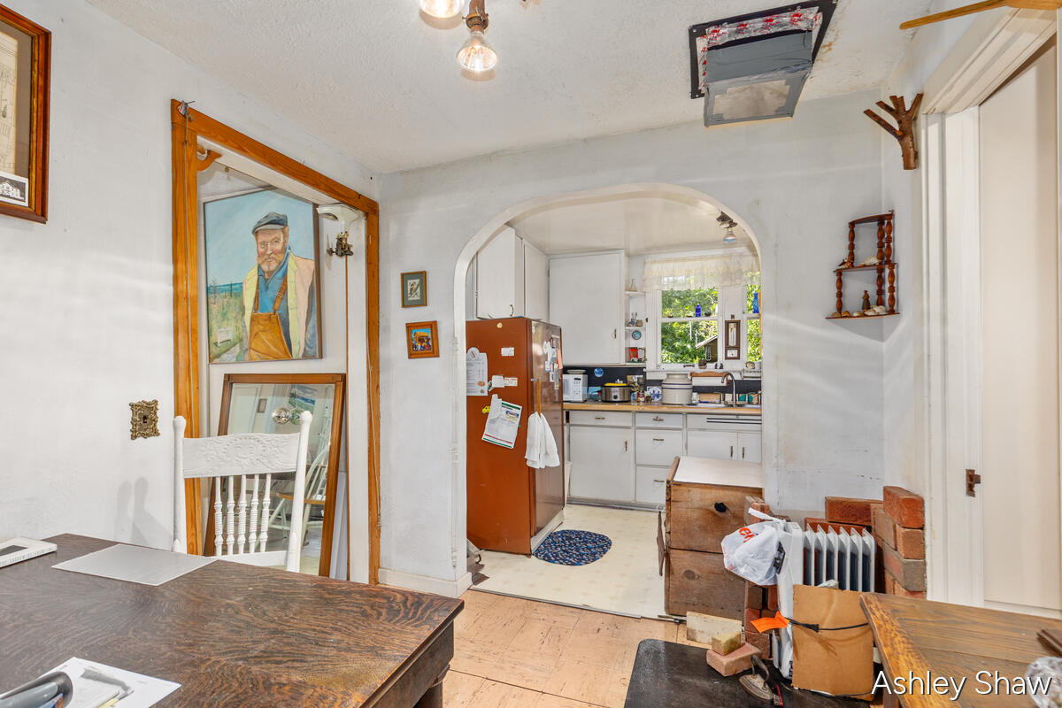 7101 114th Avenue Fennville MI 49408