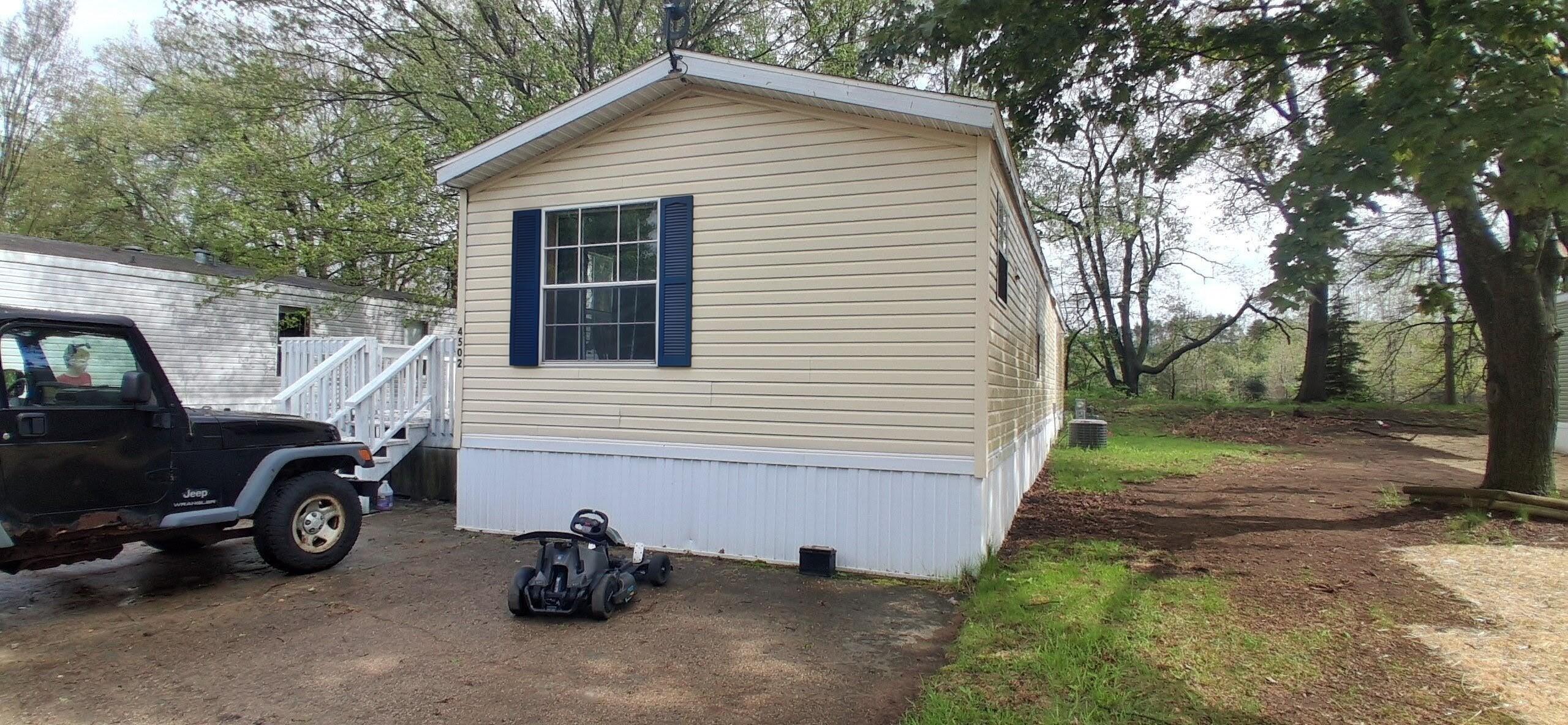 4502 Saturn Drive NE Rockford MI 49341