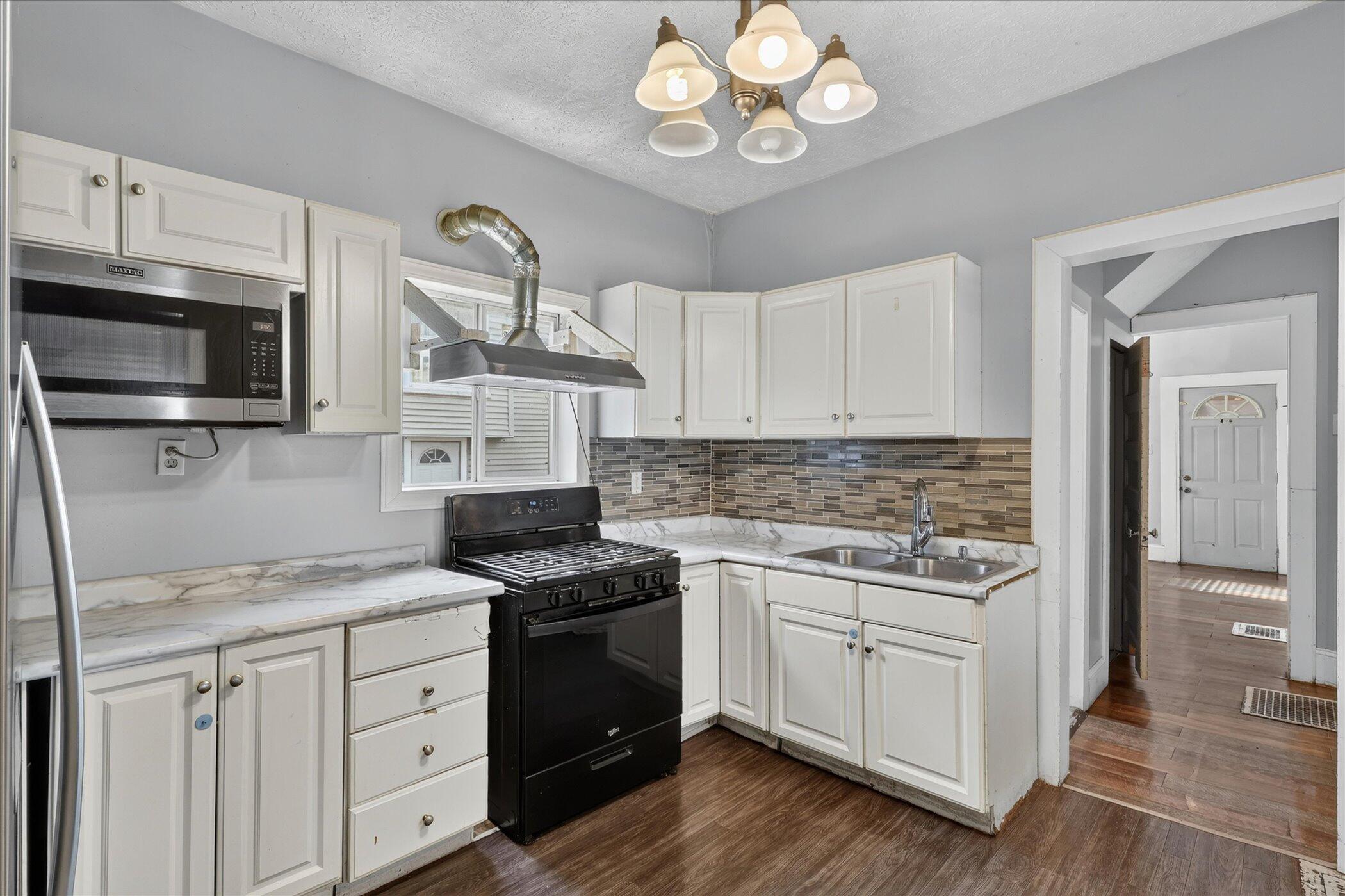 243 Delaware Street SE Grand Rapids MI 49507