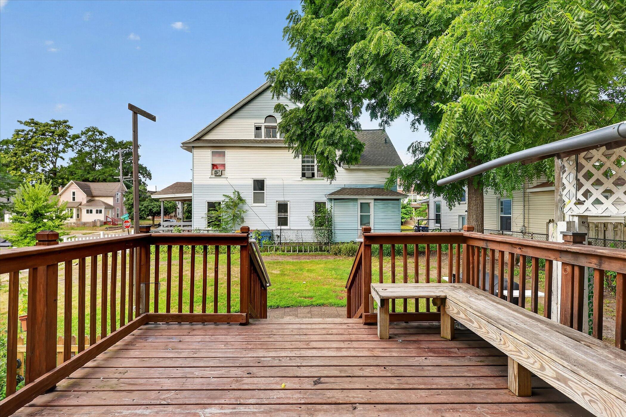 243 Delaware Street SE Grand Rapids MI 49507