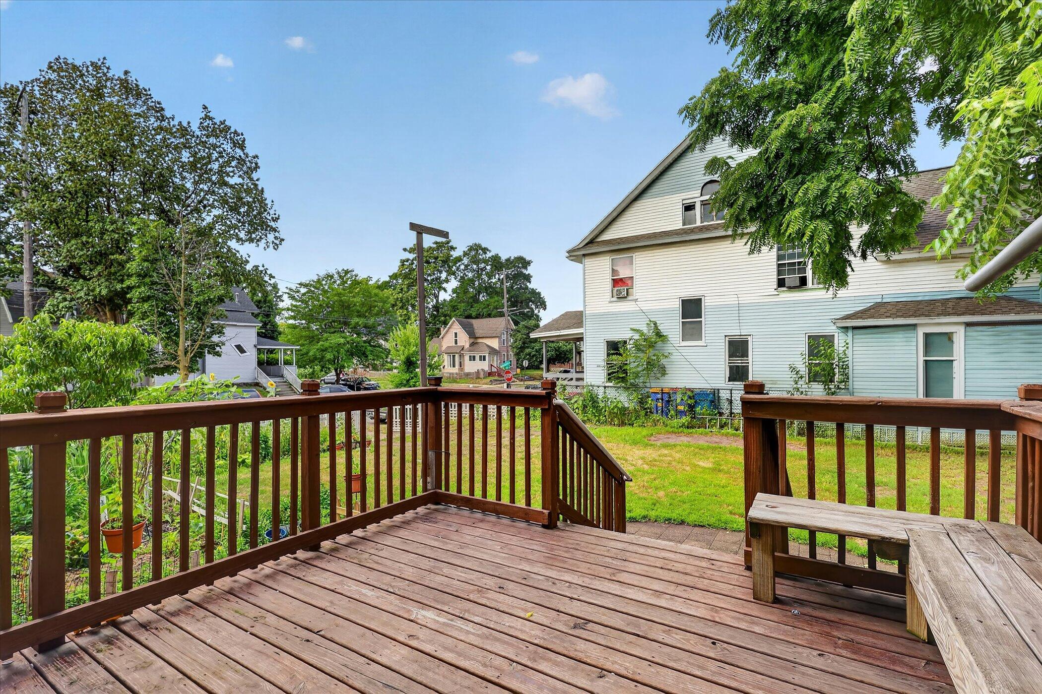 243 Delaware Street SE Grand Rapids MI 49507