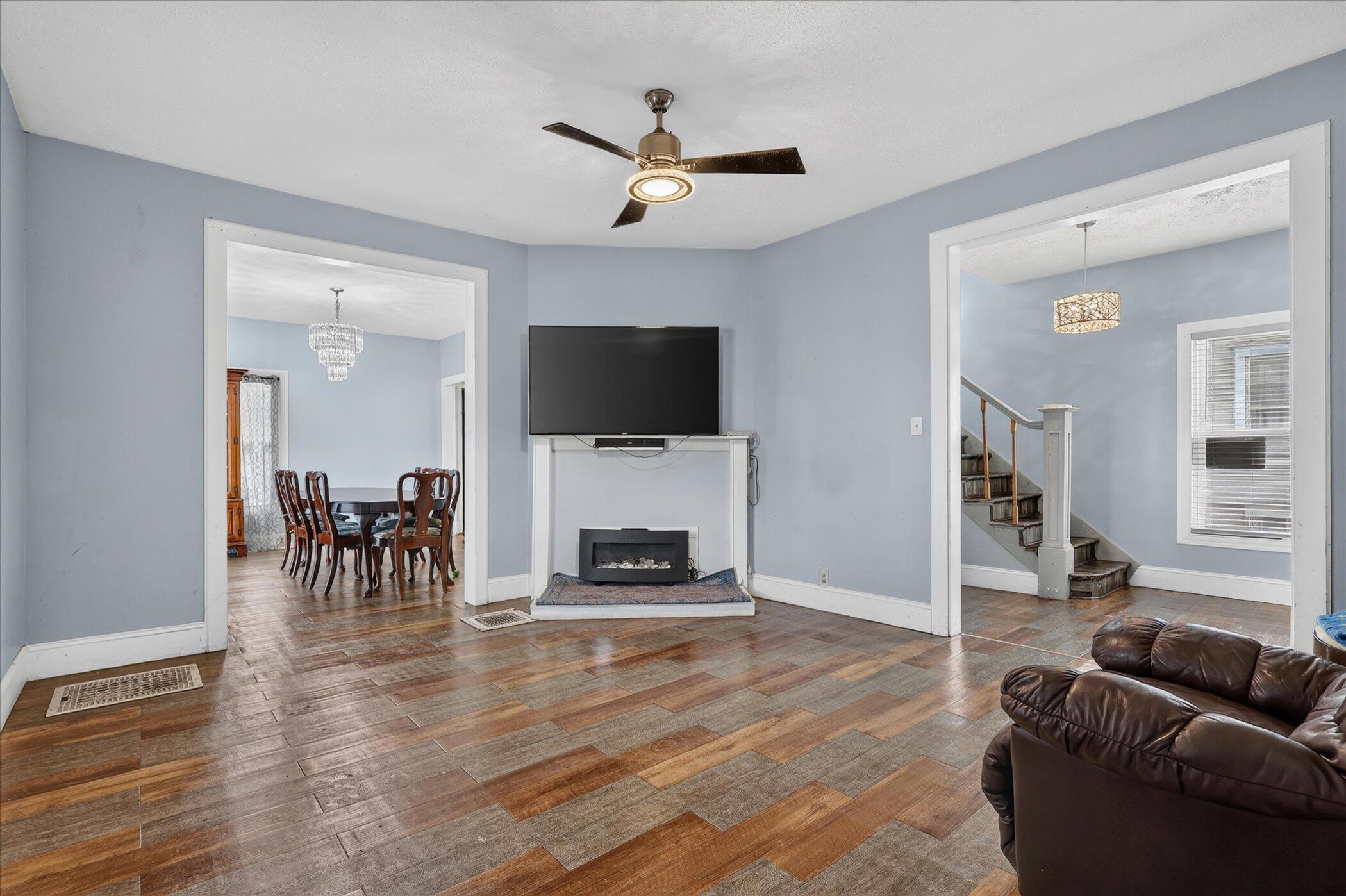 243 Delaware Street SE Grand Rapids MI 49507