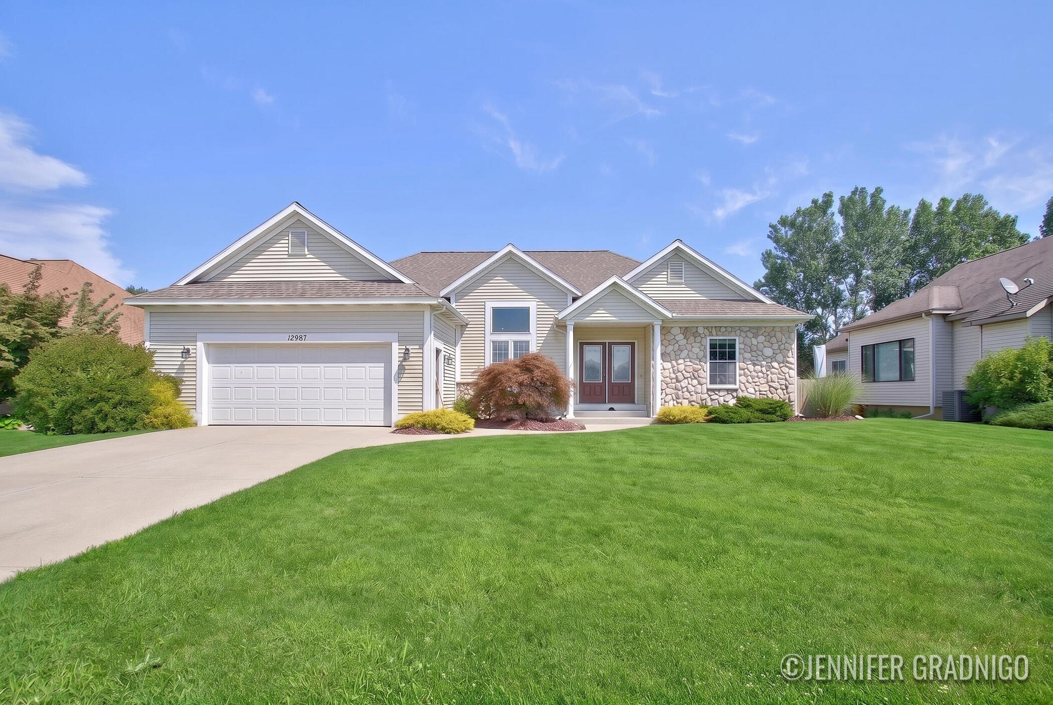12987 Blueberry Lane Holland MI 49424