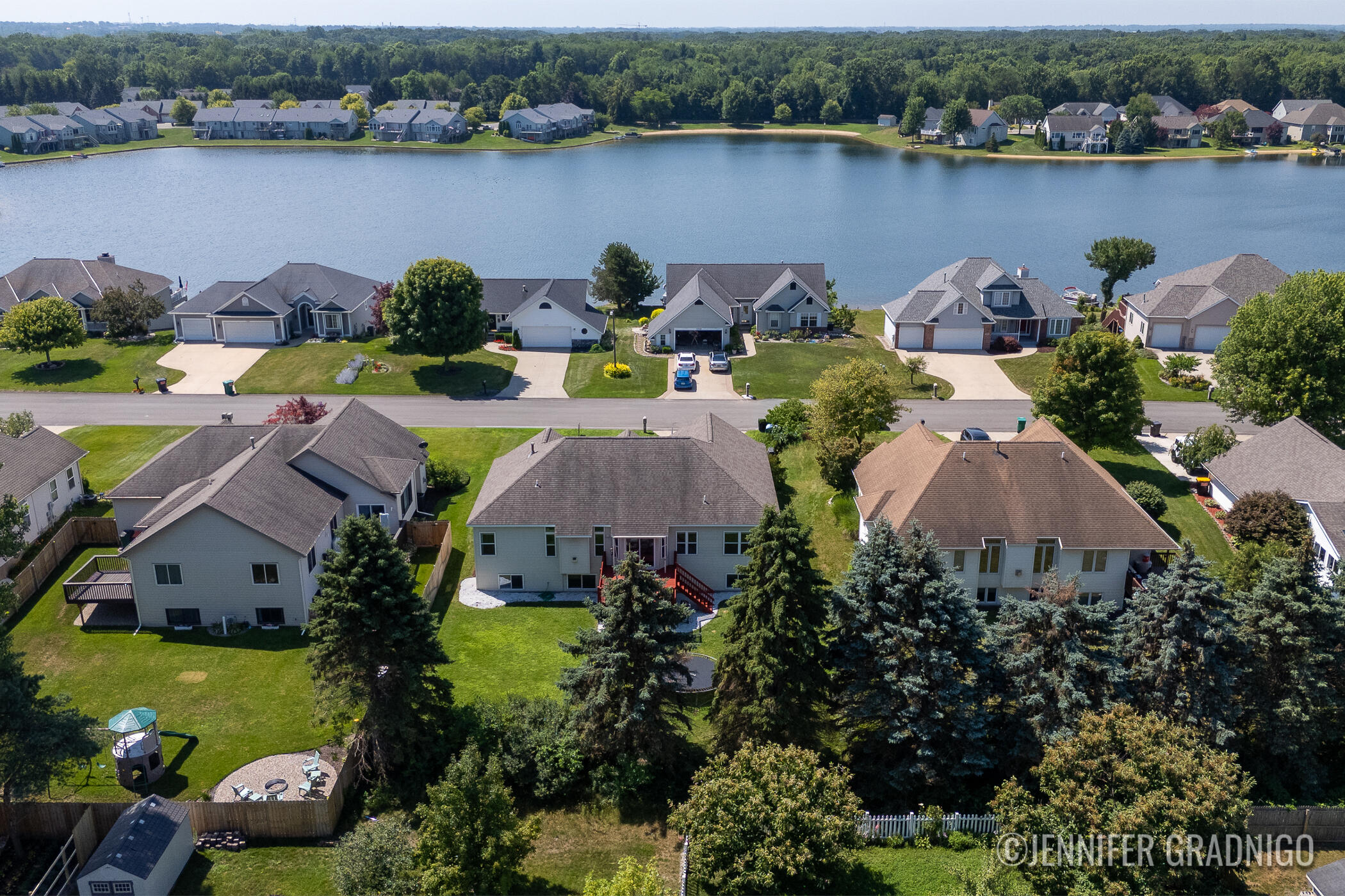 12987 Blueberry Lane Holland MI 49424
