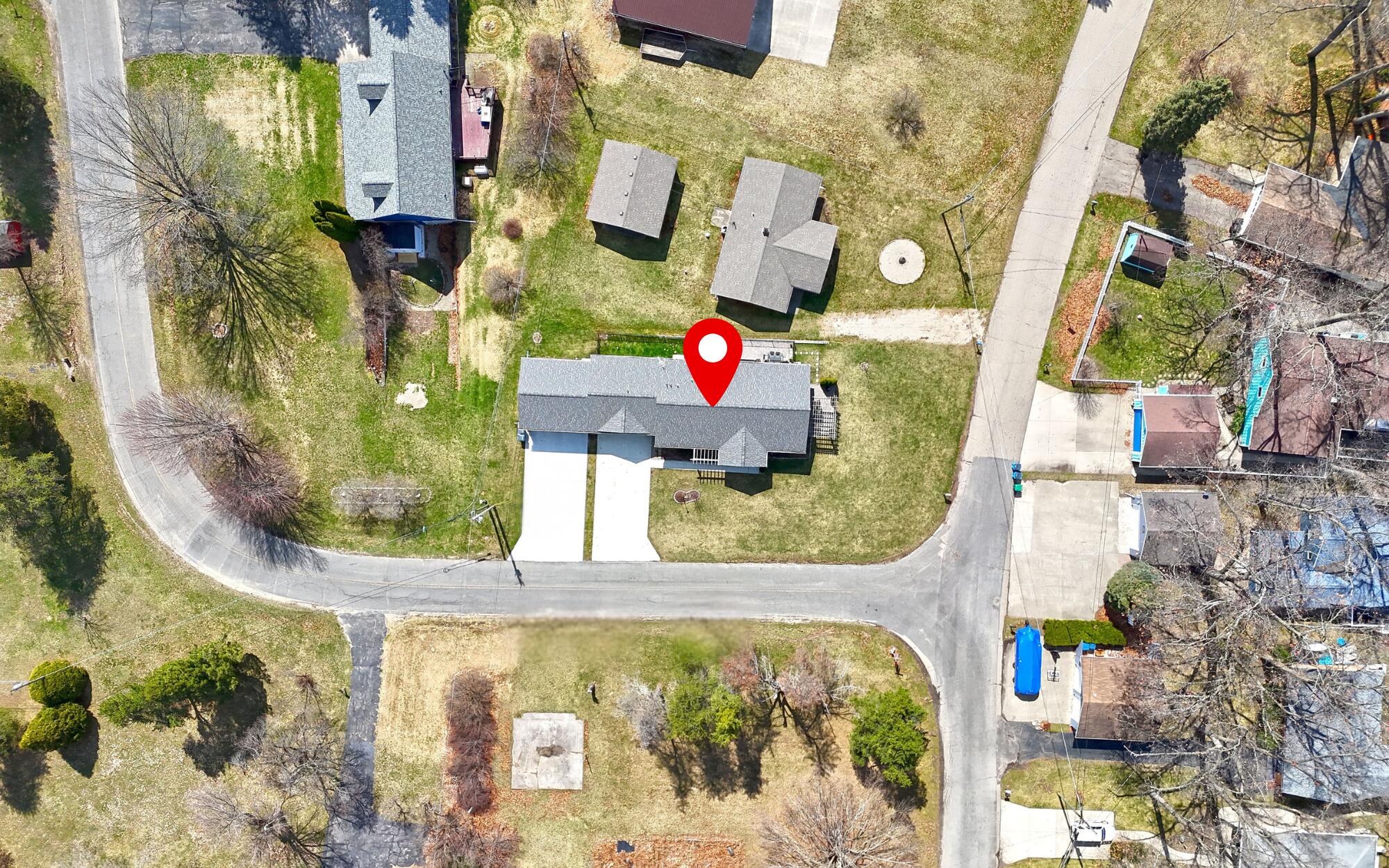 50306 Pleasant Street Dowagiac MI 49047