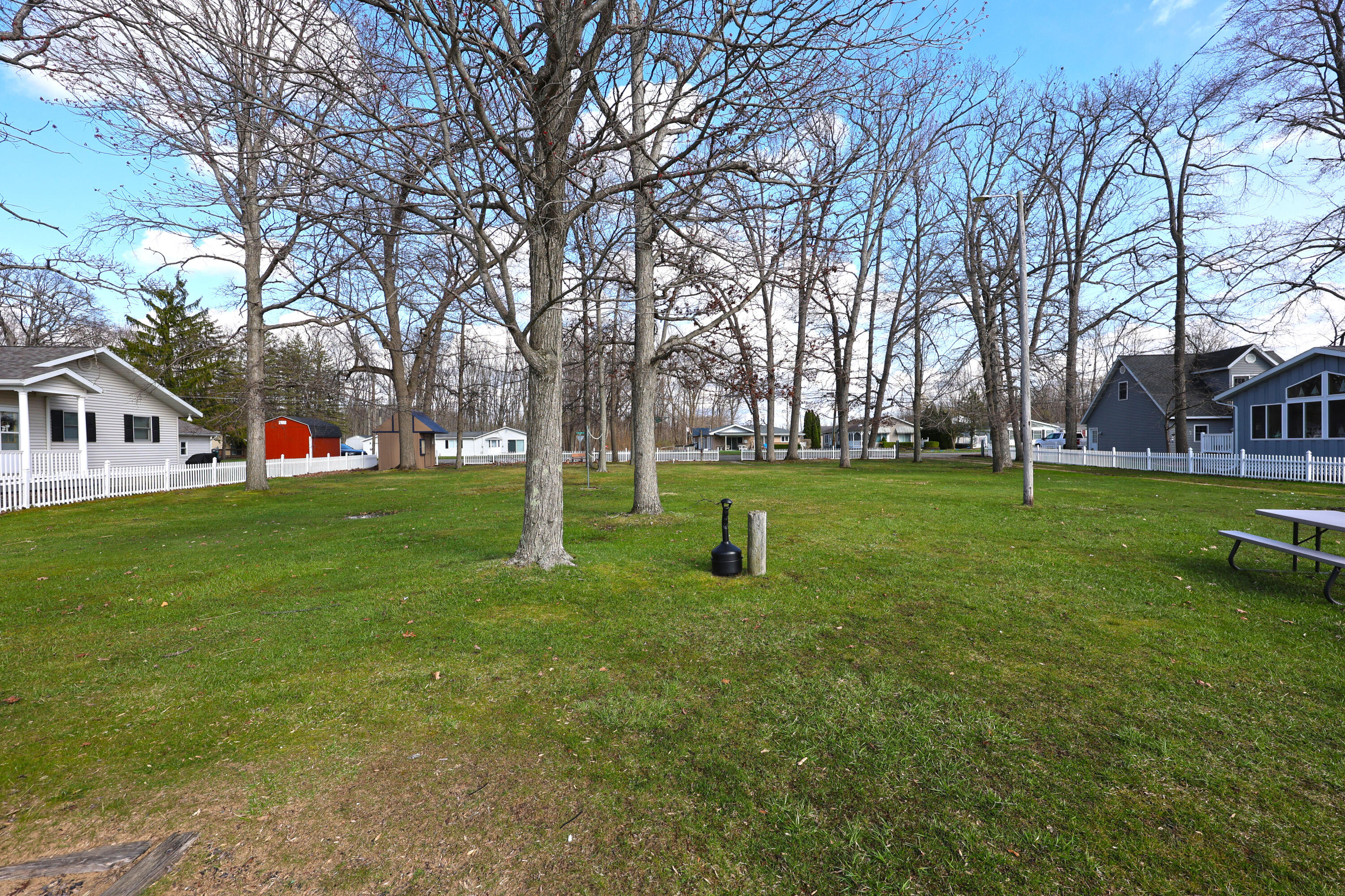 50306 Pleasant Street Dowagiac MI 49047