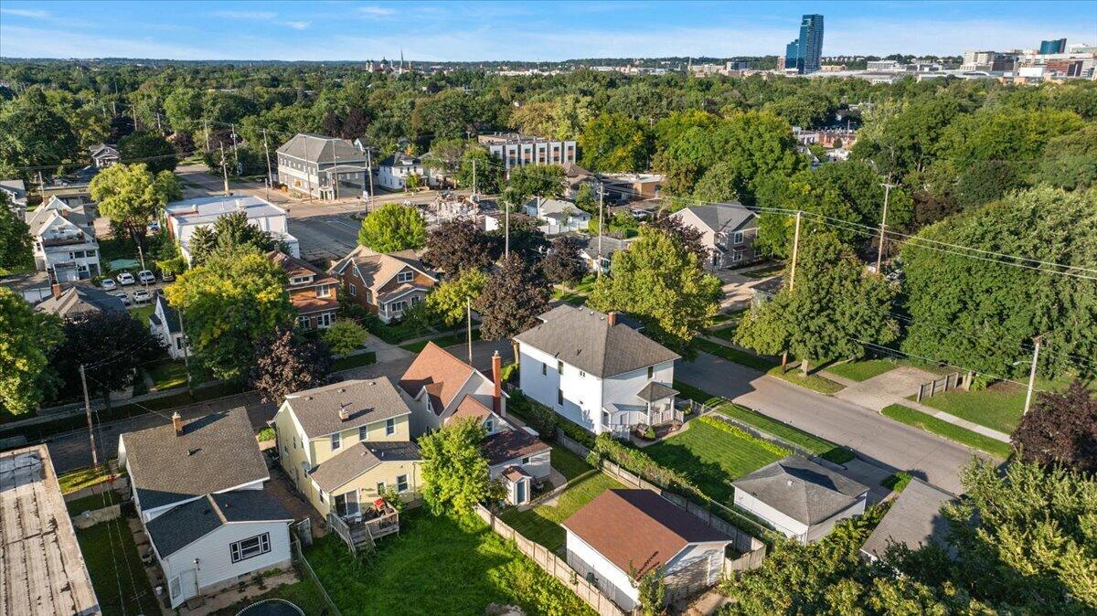 1006 Hovey Street SW Grand Rapids MI 49504