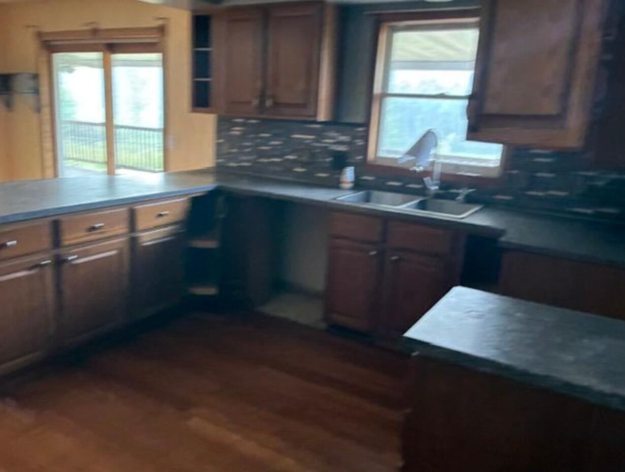 435 26th Street Allegan MI 49010